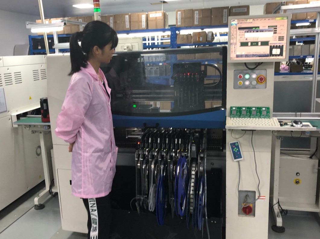 ��ôѡ��SMT�������ϵĳ���