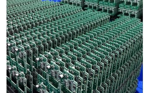 ���ݵ��Ӽӹ�����SMT�ӹ����������